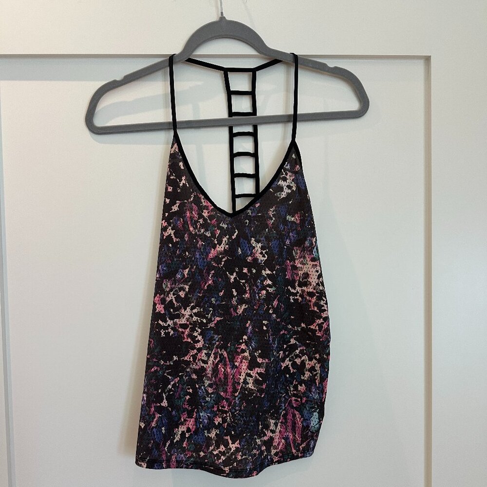 Lululemon Ladderback Top (Lululemon Sz. 4)